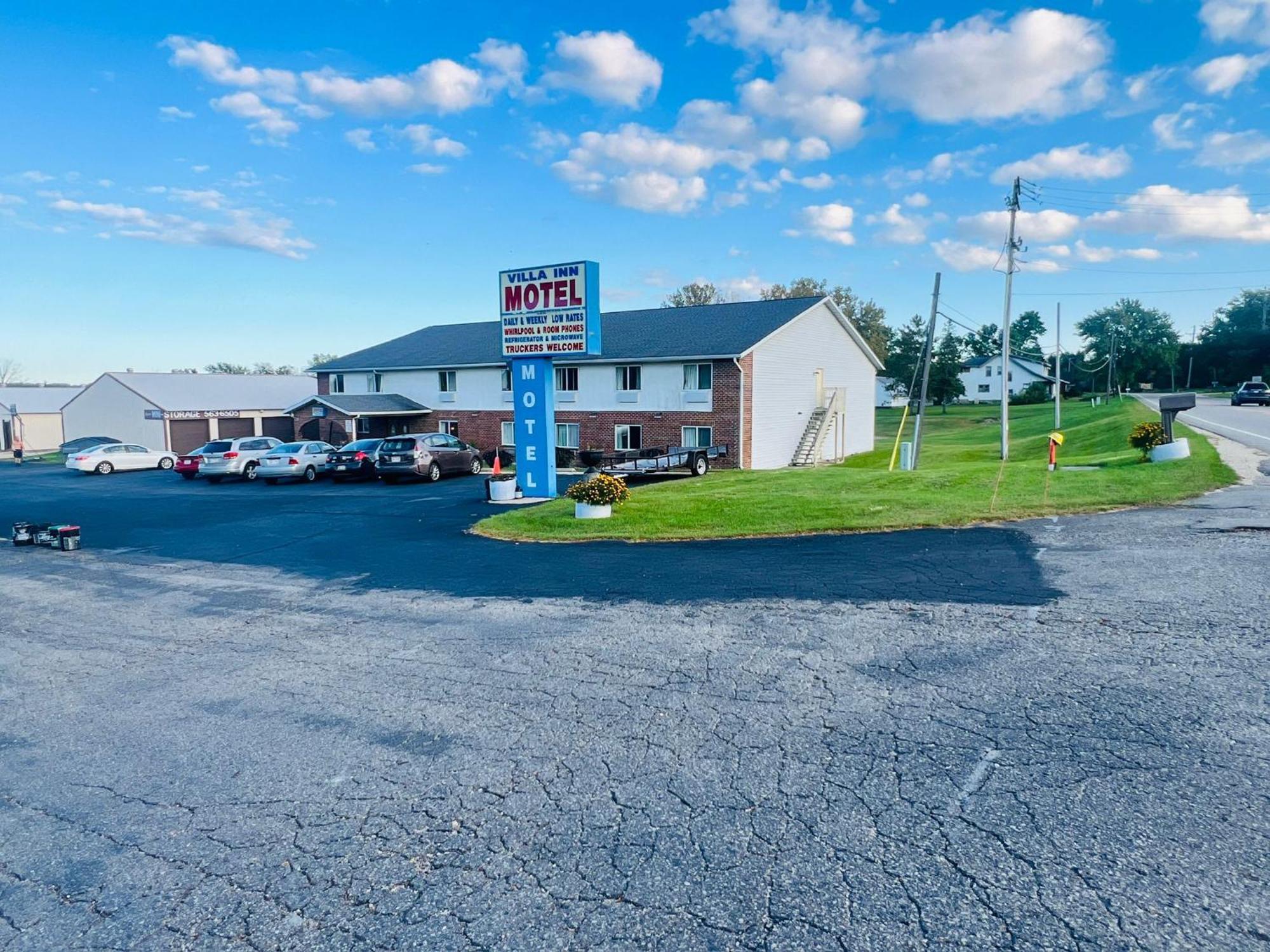 Villa Inn Motel Near Hwy 12 Wi Capital O Fort Atkinson Exterior photo